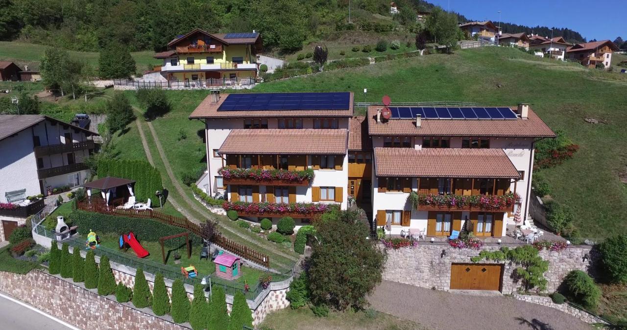 Residence Ronchi Молвена Екстериор снимка