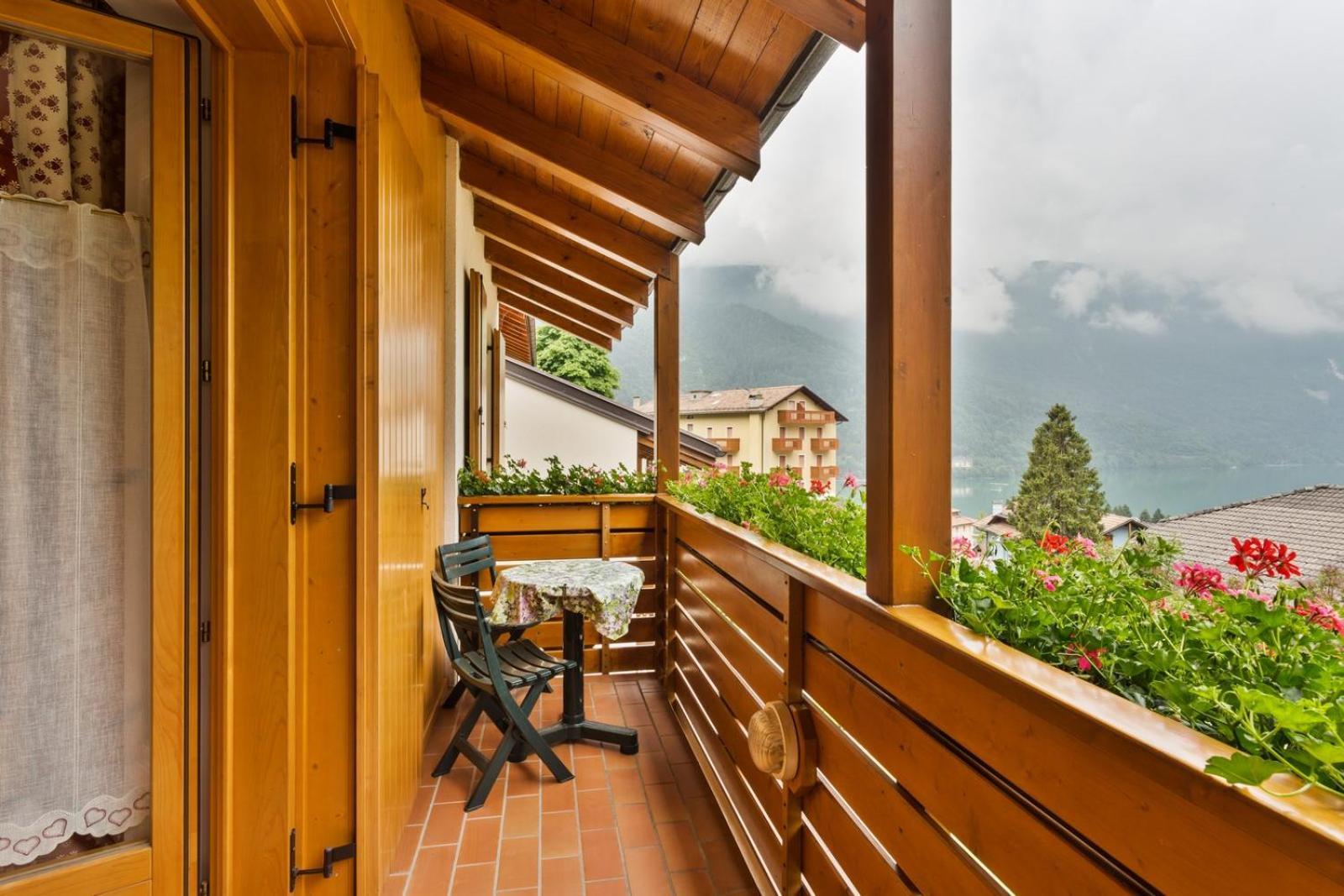 Residence Ronchi Молвена Екстериор снимка